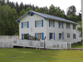  Foster Lake Inn  Суит Хоум